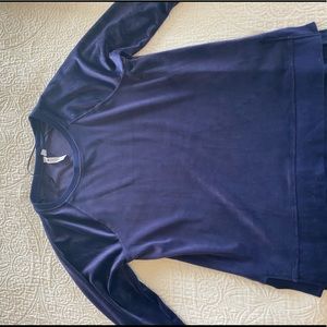 Blue Velvet Lightweight Pullover Medium